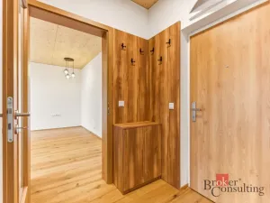 Pronájem bytu 2+kk, Pardubice - Pardubičky, Nová Tesla, 48 m2