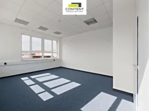 Pronájem výrobních prostor, Přehýšov, 8000 m2