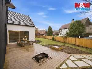 Prodej rodinného domu, Újezdec, 377 m2