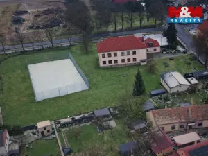 Prodej pozemku pro bydlení, Suchomasty, 1221 m2