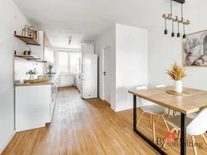 Prodej rodinného domu, Ledenice, Na Zahradách, 220 m2