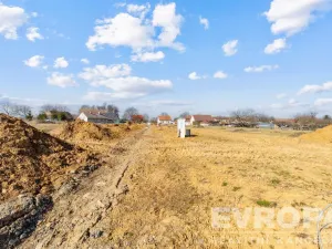 Prodej pozemku pro bydlení, Zvěstovice, 817 m2