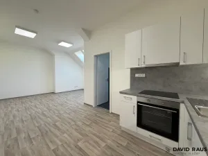 Pronájem bytu 1+kk, Rajhrad, Stará pošta, 35 m2