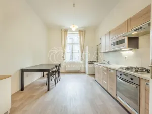 Pronájem bytu 3+1, Praha - Vinohrady, Lužická, 93 m2