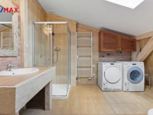 Prodej kanceláře, Karlovy Vary, Moskevská, 205 m2