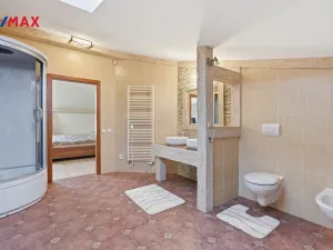 Prodej kanceláře, Karlovy Vary, Moskevská, 205 m2