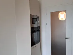 Pronájem bytu 1+kk, Praha - Hloubětín, Poděbradská, 32 m2