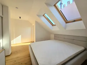 Prodej ubytování, Praha - Vršovice, Ruská, 84 m2