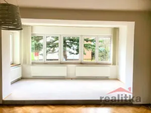 Pronájem bytu 4+1, Opava, Dostojevského, 160 m2