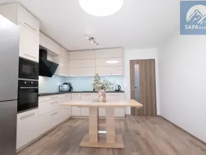 Prodej bytu 3+kk, Praha - Vysočany, Strnadových, 80 m2