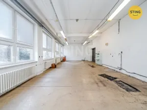 Pronájem komerční nemovitosti, Ostrava, Paskovská, 556 m2