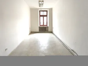 Pronájem kanceláře, Nový Jičín, Masarykovo nám., 18 m2