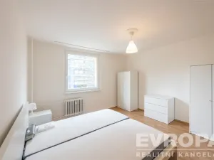 Prodej bytu 3+1, Praha - Hlubočepy, Voskovcova, 77 m2