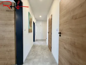 Pronájem bytu 2+1, Mladá Boleslav - Mladá Boleslav III, Laurinova, 55 m2