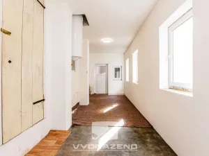 Prodej rodinného domu, Černov, 242 m2