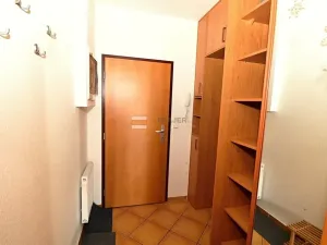 Prodej bytu 1+kk, Chýně, U Dráhy, 37 m2