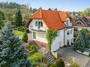 Prodej rodinného domu, Psáry, Pod Vápenkou, 314 m2