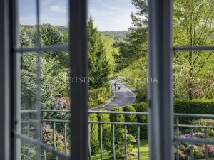 Prodej rodinného domu, Psáry, Pod Vápenkou, 314 m2