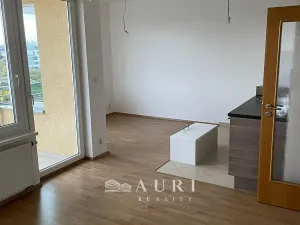 Prodej bytu 2+kk, Praha - Letňany, Miroslava Hajna, 53 m2