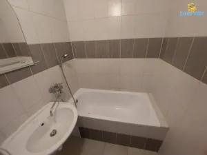 Pronájem bytu 2+1, Uherské Hradiště, Mánesova, 55 m2