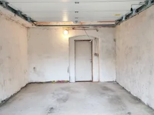 Pronájem garáže, Cheb, Svobody, 18 m2
