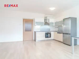 Pronájem bytu 3+kk, Jesenice, V Roháči I., 62 m2