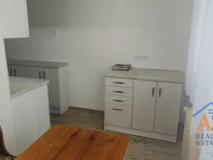 Prodej bytu 3+1, Chomutov, Tomáše ze Štítného, 68 m2