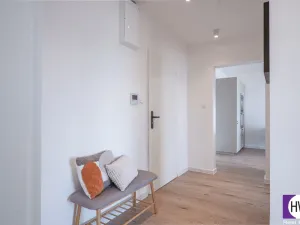 Prodej bytu 4+kk, Praha, Krosenská, 78 m2