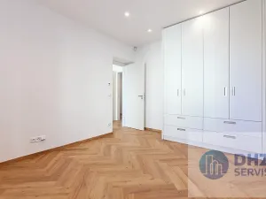 Pronájem bytu 2+kk, Poděbrady, Studentská, 36 m2