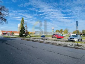 Pronájem komerčního pozemku, Hodonín, Velkomoravská, 3350 m2