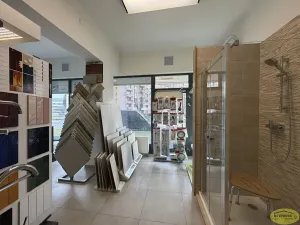 Pronájem obchodního prostoru, Kroměříž, Tovačovského, 101 m2