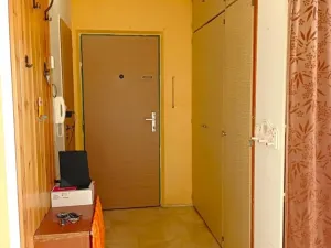 Pronájem bytu 3+1, Přeštice, Tř. 1. máje, 66 m2