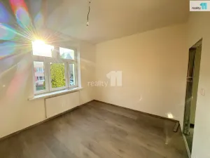 Pronájem bytu 2+kk, Praha - Michle, Hanusova, 74 m2