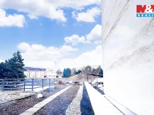 Pronájem bytu 1+kk, Meziboří, nám. 8. května, 26 m2