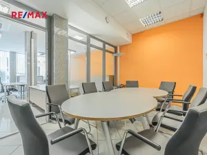 Pronájem kanceláře, Kladno, Osvoboz. pol. vězňů, 183 m2