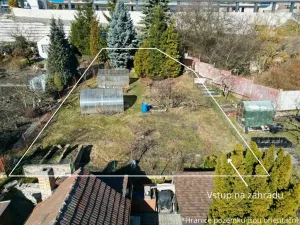 Prodej zahrady, Kladno, 470 m2