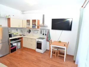 Pronájem bytu 1+kk, Praha - Malešice, Počernická, 34 m2