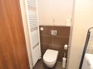 Pronájem bytu 1+kk, Praha - Malešice, Počernická, 34 m2