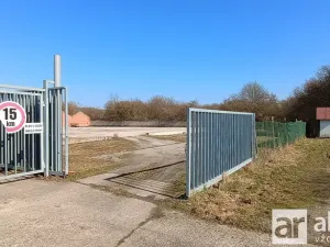 Pronájem komerčního pozemku, Kosmonosy, Víta Nejedlého, 2500 m2