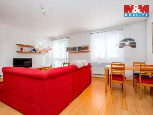 Prodej bytu 2+kk, Praha - Kobylisy, U třešňovky, 57 m2