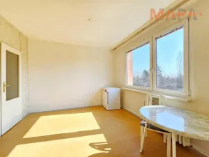 Prodej bytu 1+1, Chomutov, Kyjická, 36 m2