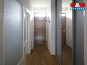 Pronájem bytu 2+kk, Praha - Libeň, U školičky, 42 m2