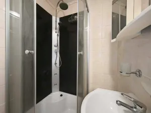 Pronájem bytu 1+kk, Sokolov, Švabinského, 20 m2