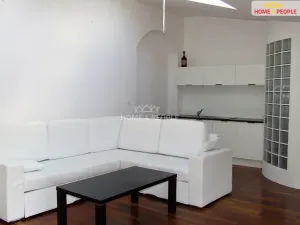 Pronájem bytu 1+kk, Brno - Černovice, Churého, 50 m2