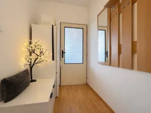 Pronájem bytu 2+kk, Otrokovice, SNP, 37 m2