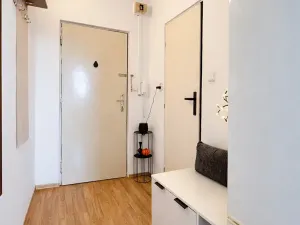 Pronájem bytu 2+kk, Otrokovice, SNP, 37 m2