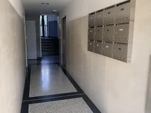 Pronájem bytu 1+kk, Praha - Vršovice, Omská