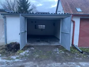 Pronájem garáže, Soběsuky - Milovice, 28 m2
