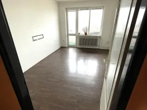 Prodej bytu 3+1, Poběžovice, náměstí Míru, 76 m2