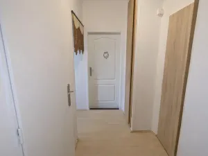 Pronájem bytu 2+1, Chomutov, Selská, 47 m2